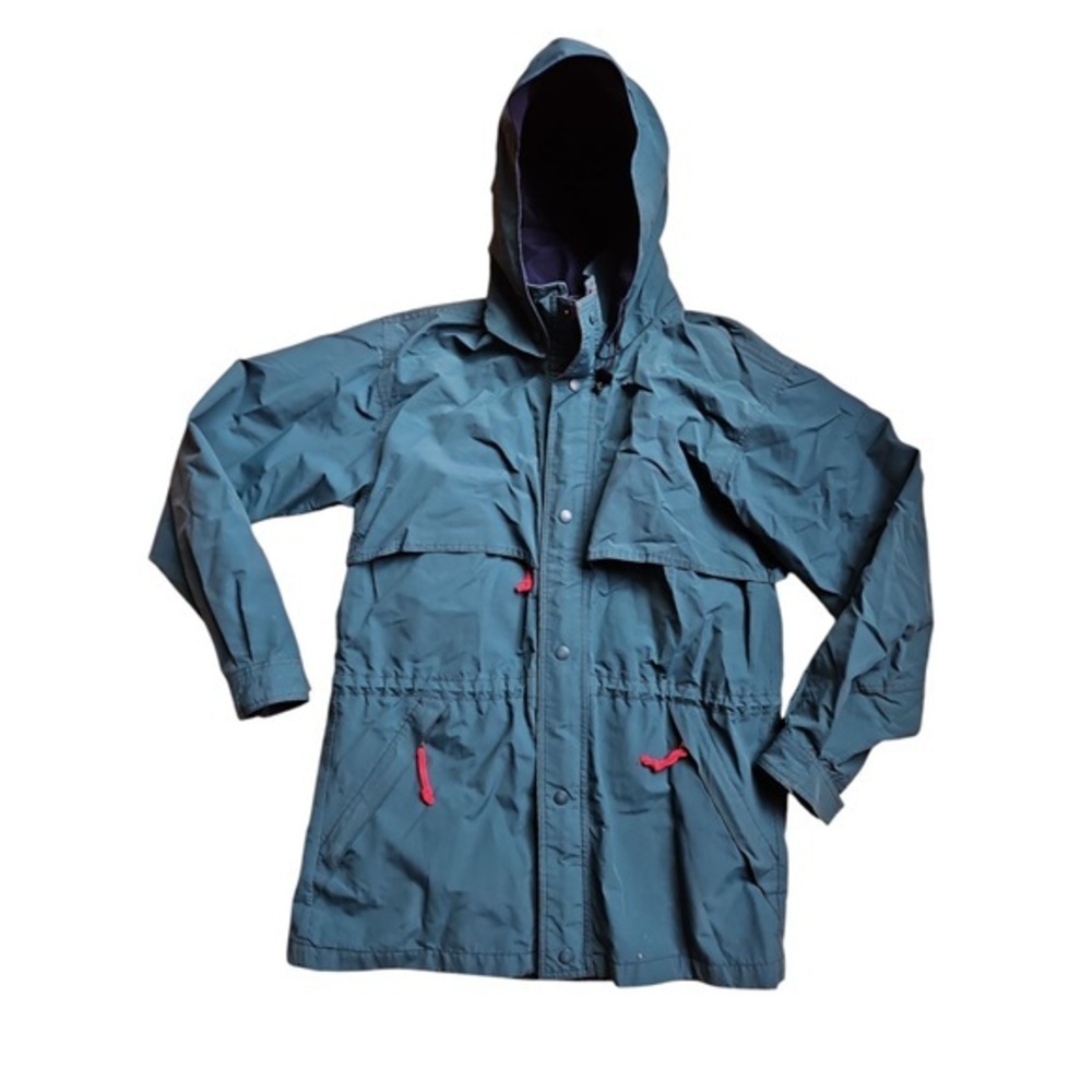 Eddie Bauer size medium, vintage goretex jacket vented and zip pockets